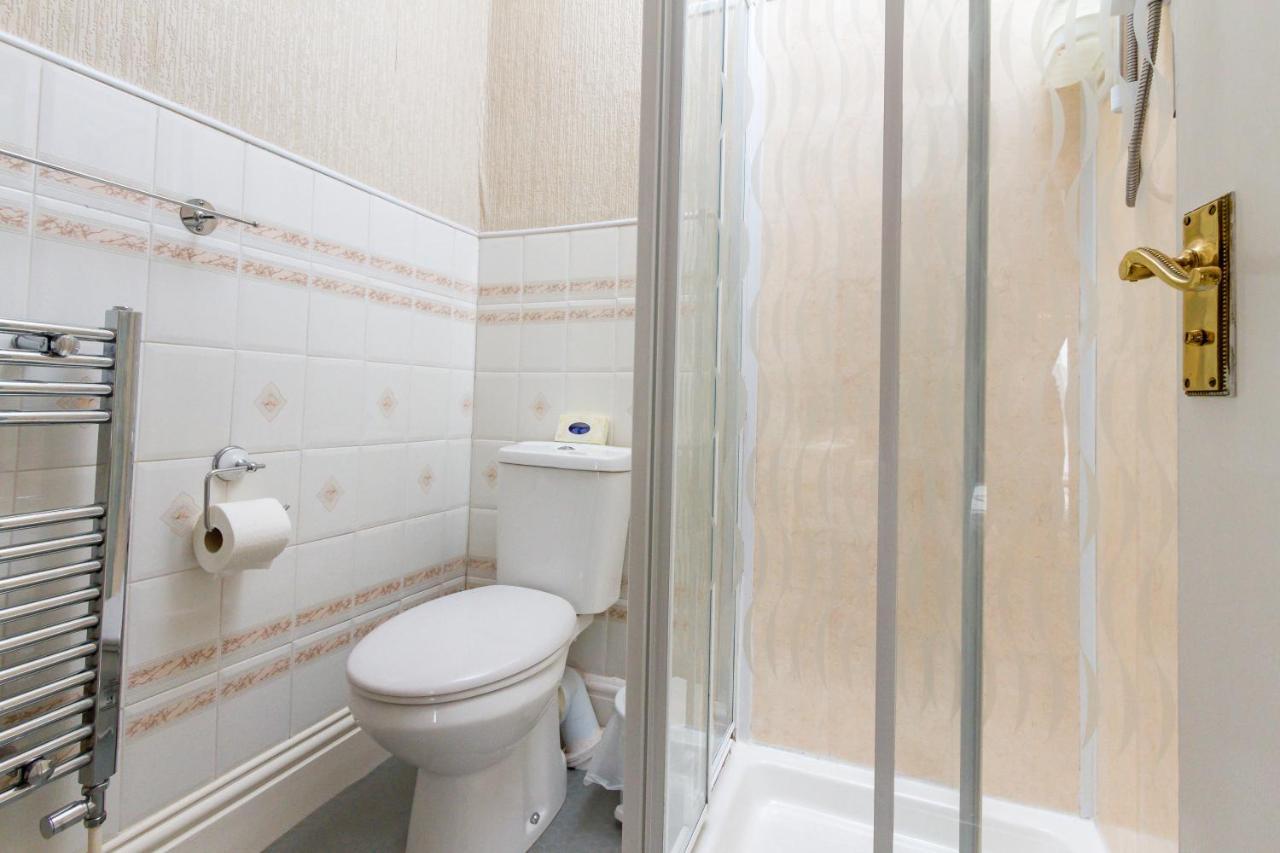 The Beechcliffe Hotel - Over 35'S Only Blackpool Room photo