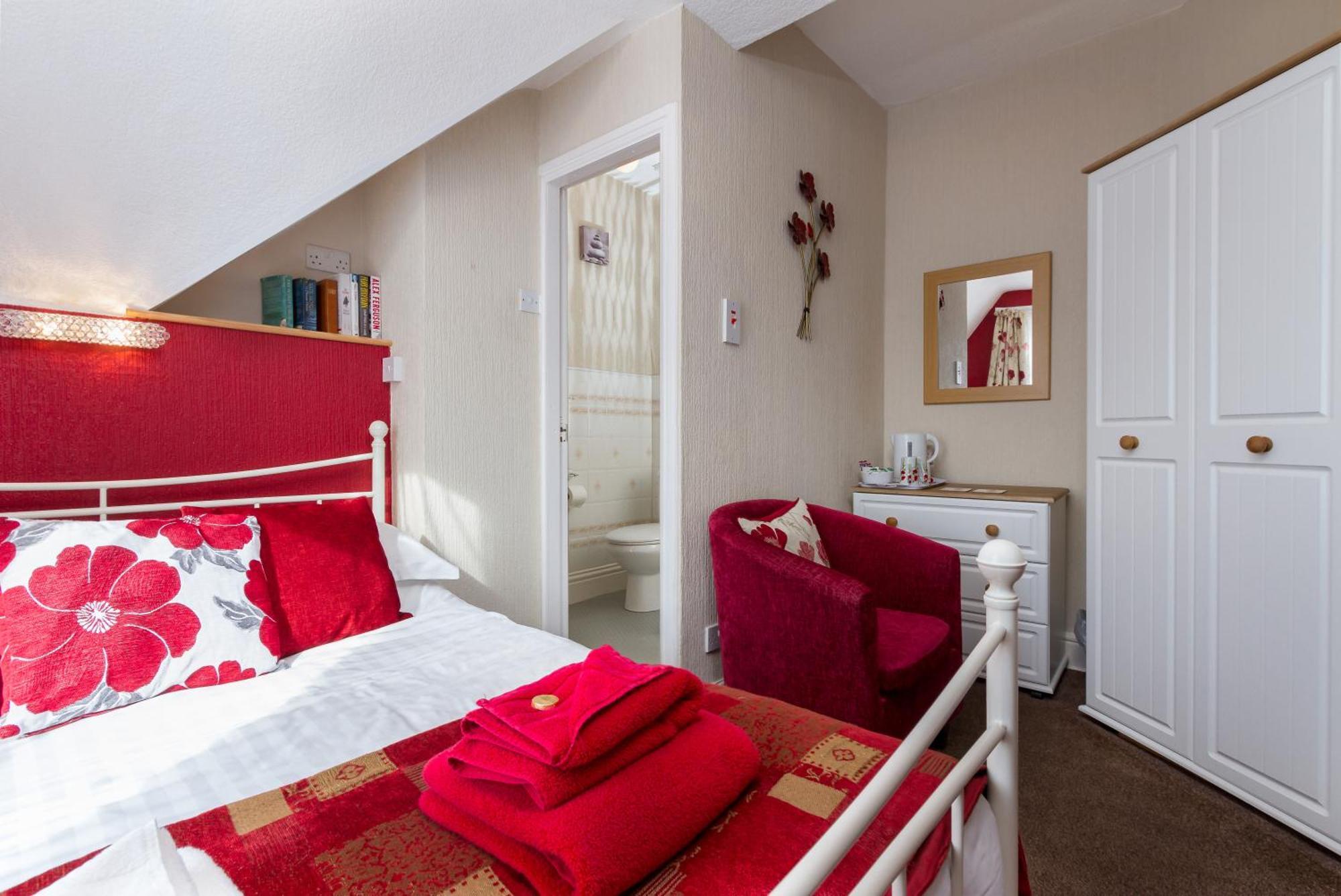 The Beechcliffe Hotel - Over 35'S Only Blackpool Room photo